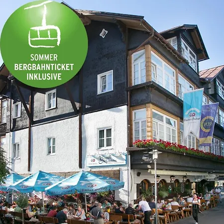 Sascha's Kachelofen Maison d'hôtes